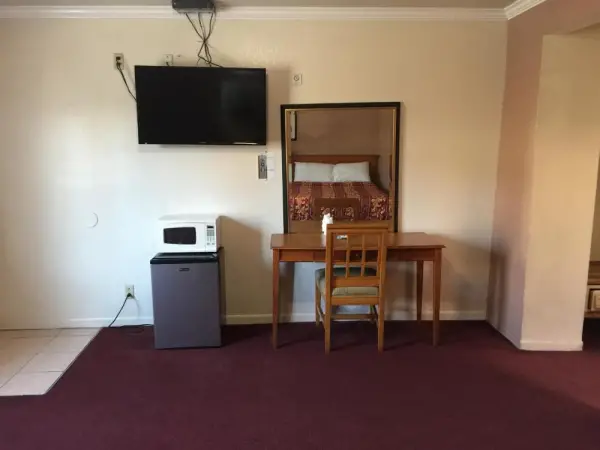 Mission Motel Main image